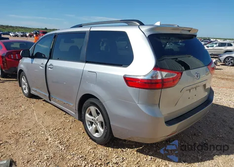 2018 Toyota Sienna Le 8 Passenger из США, поврежденный, VIN 5TDKZ3DC4JS901522